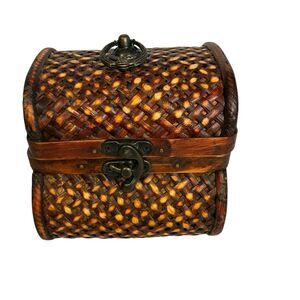 Small  Vintage Wood Treasure Chest With A Woven Pattern And Metal Hardware.